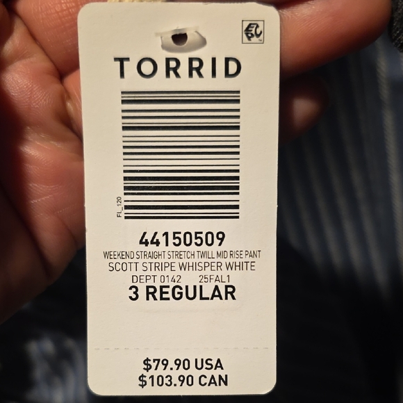 Torrid Weekend Mid-Rise Straight Pants - Picture 3 of 3